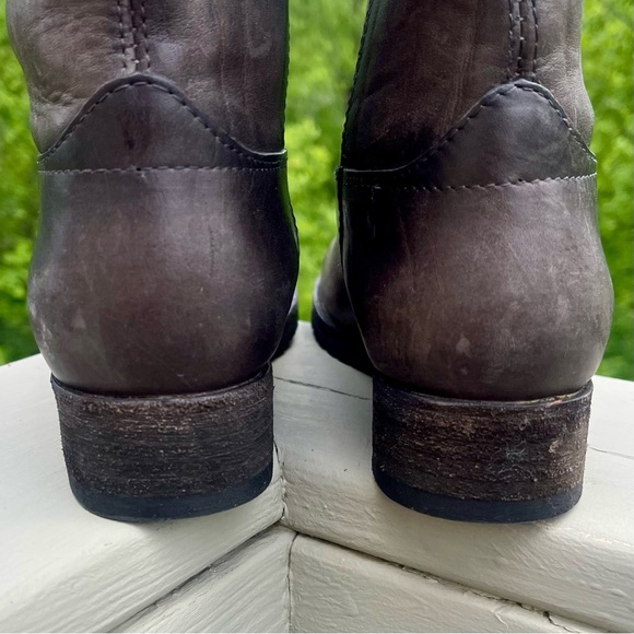 LIKE NEW FRYE Melissa Double Button Lug Distressed Charcoal Leather Riding Boots - Picture 12 of 16